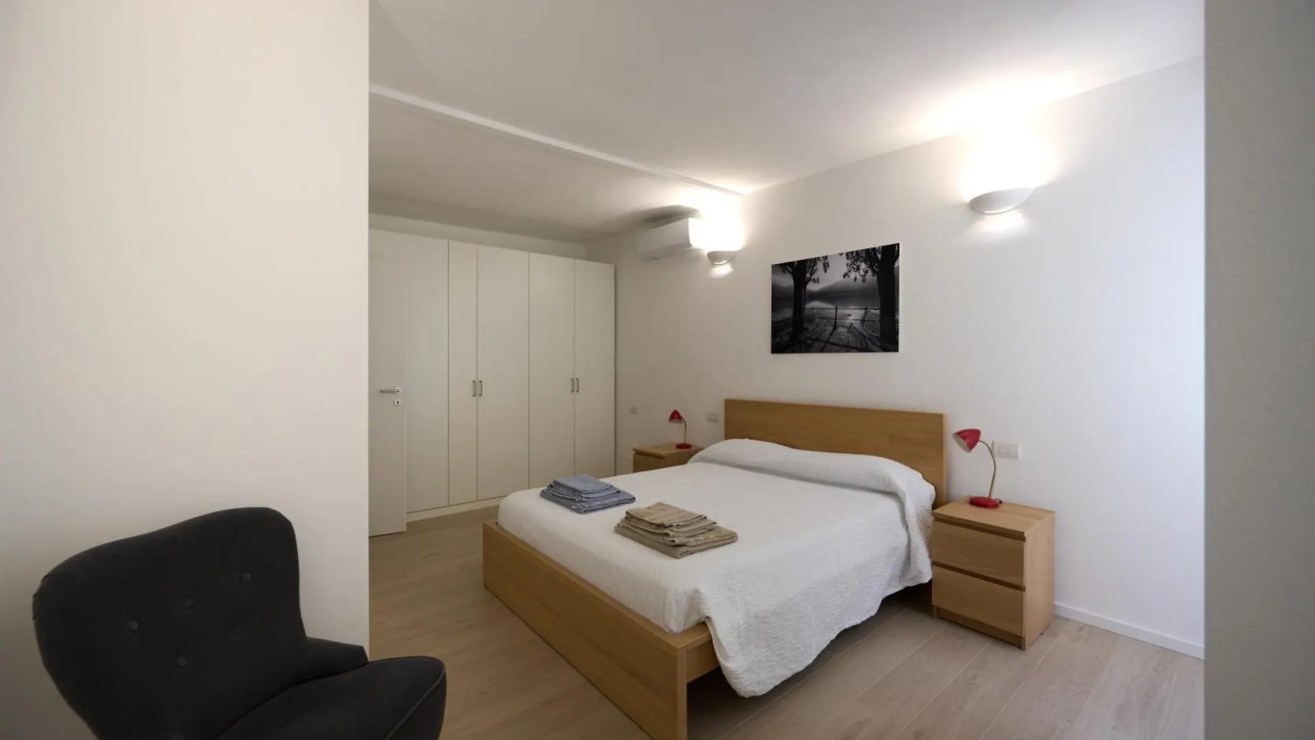 La Casa Del Fotografo Apartment Mandello del Lario